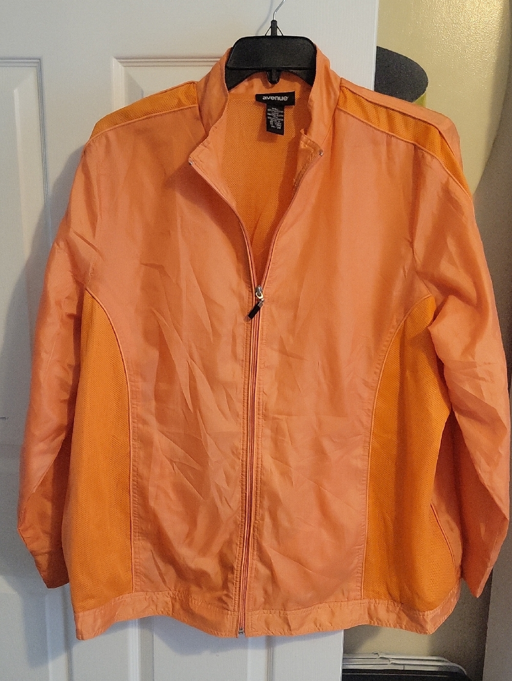Avenue Orange Sz26/28 Mesh-Lined Zip-up all weather Jacket with zip close pocket
